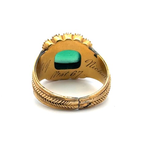 30 - A George III split pearl and chrysoprase mourning ring in unmarked yellow metal. Inscribed to inner ... 