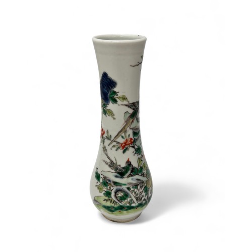 336 - Oriental vase in the 'famille verte' palette, with Kangxi reign mark. Likely a late 19th or early 20... 