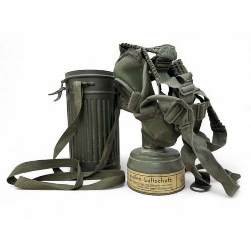 32 - Third Reich civilian Luftschutz gasmask and filter with AUER canister, gasmask stamped A1B, 1937 can... 