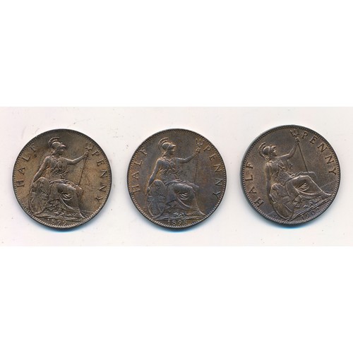 137 - Range of half pennies with 1898, 1899 and 1902, all 3 are uncirculated with good lustre.