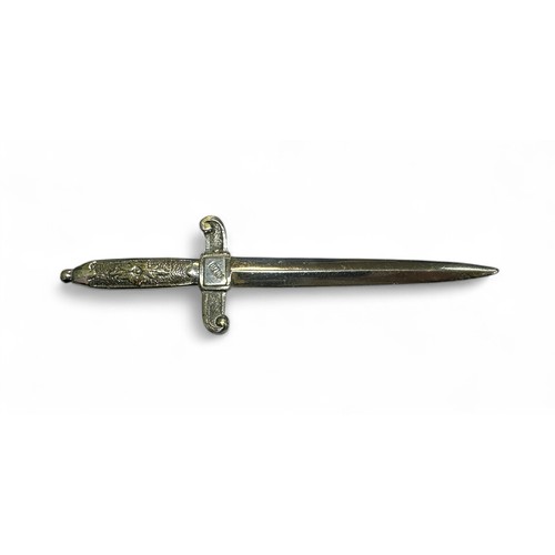 43 - Italian commemorative Anzio dagger letter opener, stamped to one side for Rome 1944, the other for A... 