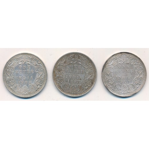 215 - India Queen Victoria silver one rupee range (3), with 1893, 1900 and 1901. Qty 3