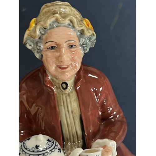 288 - A trio of Royal Doulton figurines to include Teatime HN2255, The Cup of Tea HN2322 and The Favourite... 