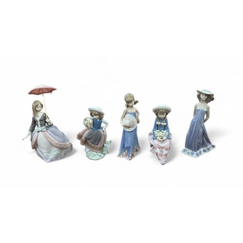 236 - Lladro, range of small female figurines to include; Angela 5211, Sweet Scent 5221, Susan 5644, Prim ... 