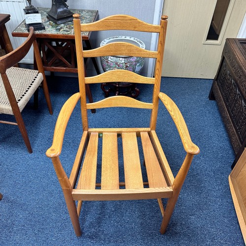 427 - Ercol – Southwold – an Ercol Southwold Dining Set including table, four dining chairs and two carver... 