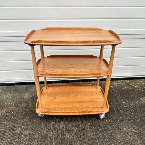 431 - Lucian Ercolani - Ercol - Model 458 - A retro 20th century beech and elm three tier serving tea trol... 