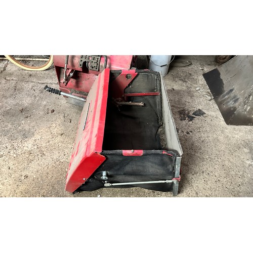 192 - Countax Ride On Mower. Fitted with a Vanguard 16HP Engine. With grass catcher. Has been stored in a ... 