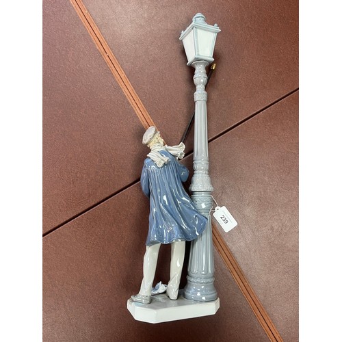 239 - Lladro, large The Lamplighter 5205, stamped to base. Height 47cm.