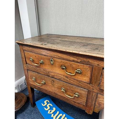 443 - Late 18th / Early 19th Century oak five drawer dresser base. Brass fittings, rectangular top split o... 