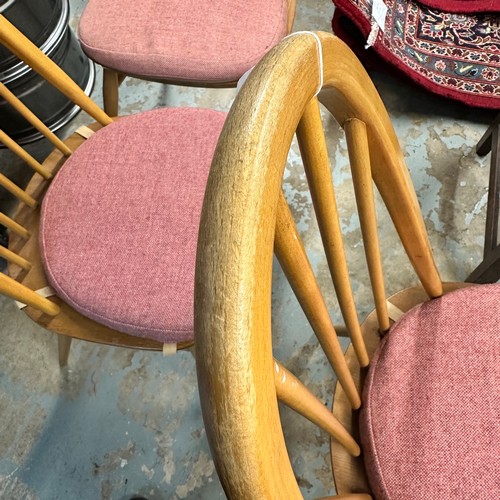 425 - Ercol – a set of three Ercol 365 Quaker chairs. Each measure height 96cm, width 42cm, depth 42cm. (3... 