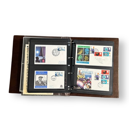 136 - First Day Covers - 1953 to 1970 Xmas, in brown Royal Mail Universal album, nice quality better cover... 