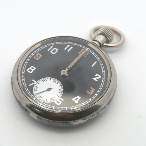 133 - A Bravington's Military pocket watch, stamped CS/TP P24583 to reverse. Case diameter approx 49mm. Wa... 