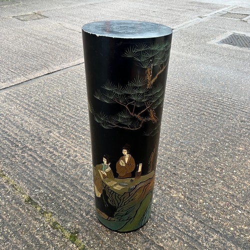 665 - Black Lacquered Oriental Style Jardinière Stand. Oriental inspired artwork. H91.5 x W30.5. BUYER TO ... 