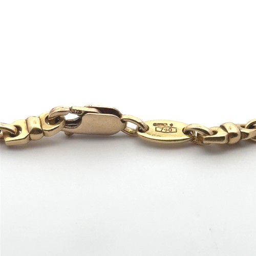 19 - A gold cable link chain, approx 28