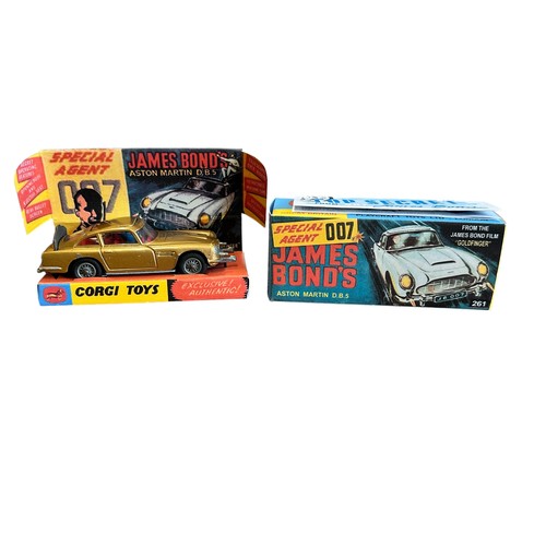 64 - Corgi pair of No. 261 James Bond 007 Aston Martin, Example 1) generally good plus in excellent to go... 