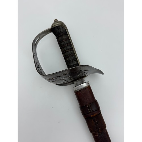 37 - A British George V 1897 pattern infantry officers sword and scabbard, with 82cm blade.