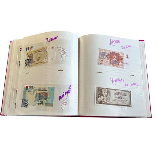 398 - World banknotes (270+), in an album Belarus, Belgium, Egypt, France, GB, Greece, Norway, Scotland, U... 