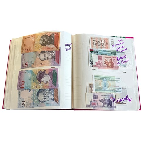 398 - World banknotes (270+), in an album Belarus, Belgium, Egypt, France, GB, Greece, Norway, Scotland, U... 