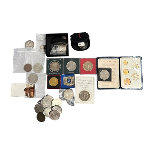 209 - Pre-decimal coin collection in mixed condition with crowns 1889 (2), 1894, ranges of silver threepen... 