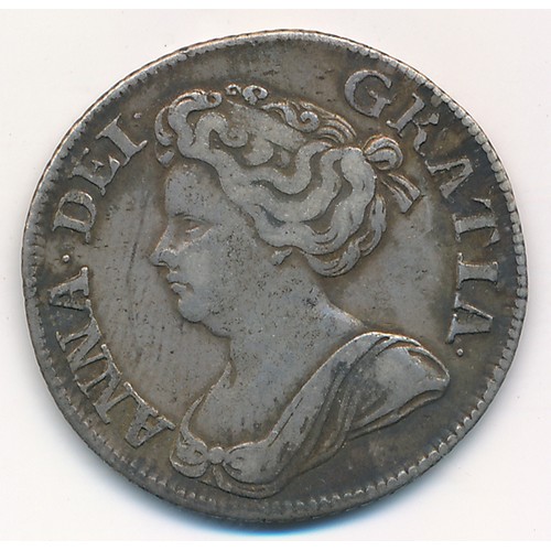 250 - Anne 1711 shilling, fine.