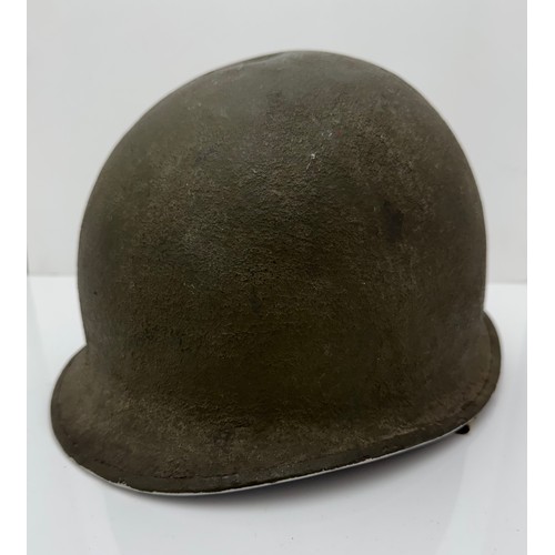 119 - Complete original WWII US Helmet. Indistinct number to inner rim on helmet shell, possibly 0077. Lin... 