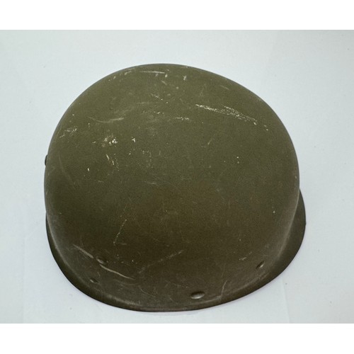 119 - Complete original WWII US Helmet. Indistinct number to inner rim on helmet shell, possibly 0077. Lin... 