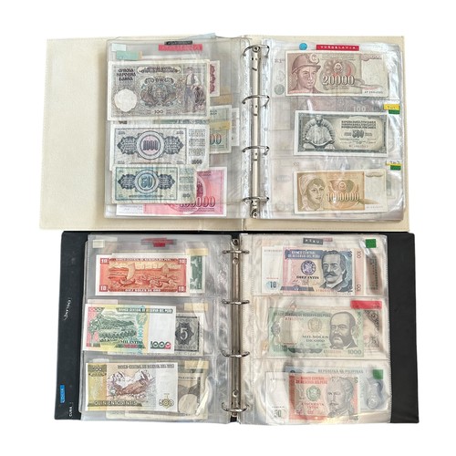 404 - World banknotes collection in five albums, in mixed condition,  with ranges from France, Germany, In... 