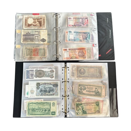 404 - World banknotes collection in five albums, in mixed condition,  with ranges from France, Germany, In... 