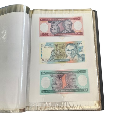 401 - World banknotes in 3 albums (165), condition is mixed, but good overall, with ranges from Argentina,... 