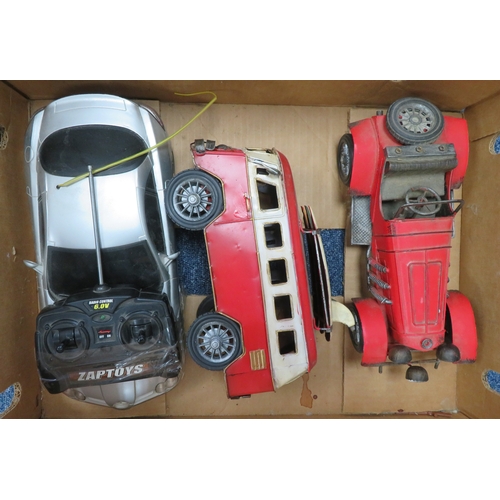 22 - Unboxed diecast 1/18th to 1/24th scale mainly Burago collection, have been on display and would bene... 