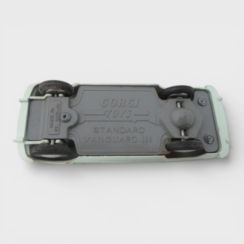 28 - Corgi 1950s onwards collection, with Jaguar 2.4 Litre white No. 204, Ford Consul Classic cream/pink ... 