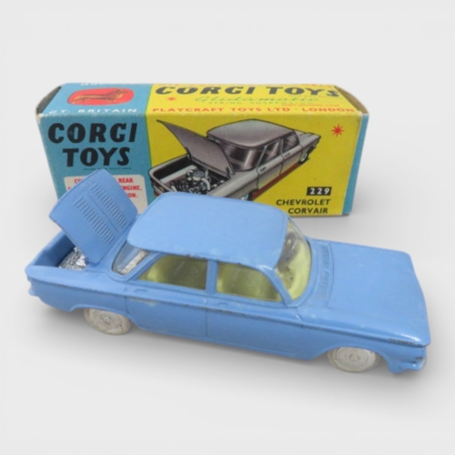 25 - Corgi American collection, with Studebaker Golden Hawk (plated finish) No. 211S, Ford Thunderbird Op... 