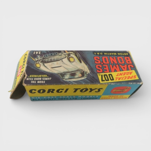41 - Corgi No. 261 James Bond 007 Aston Martin DB5 (Goldfinger film), gold with Bond and Bandit figures, ... 