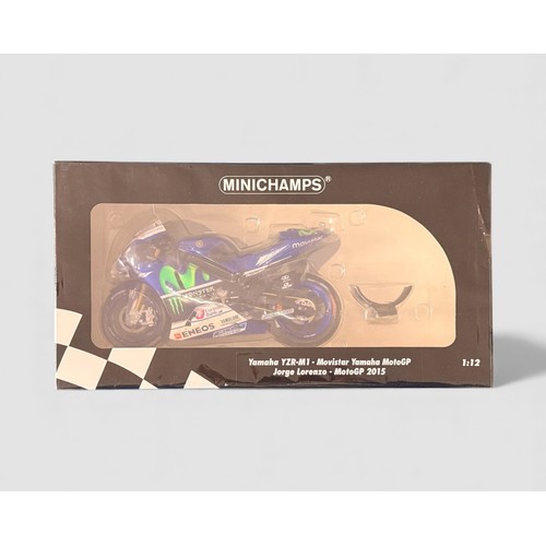 75 - Minichamps 1/12th scale Yamaha YZR-M1 2015 Movistar J Lorenzo No. 122 153099, generally excellent in... 