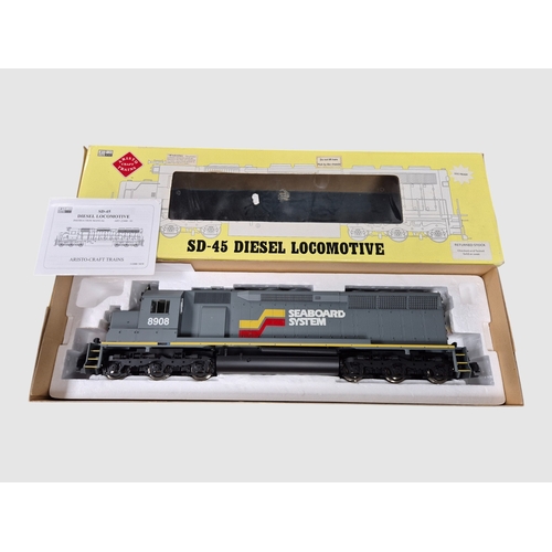 114 - Aristo Craft G gauge (Gauge 1) DCC Ready SD-45 Seaboard System 8908 diesel locomotive No. ART22412, ... 