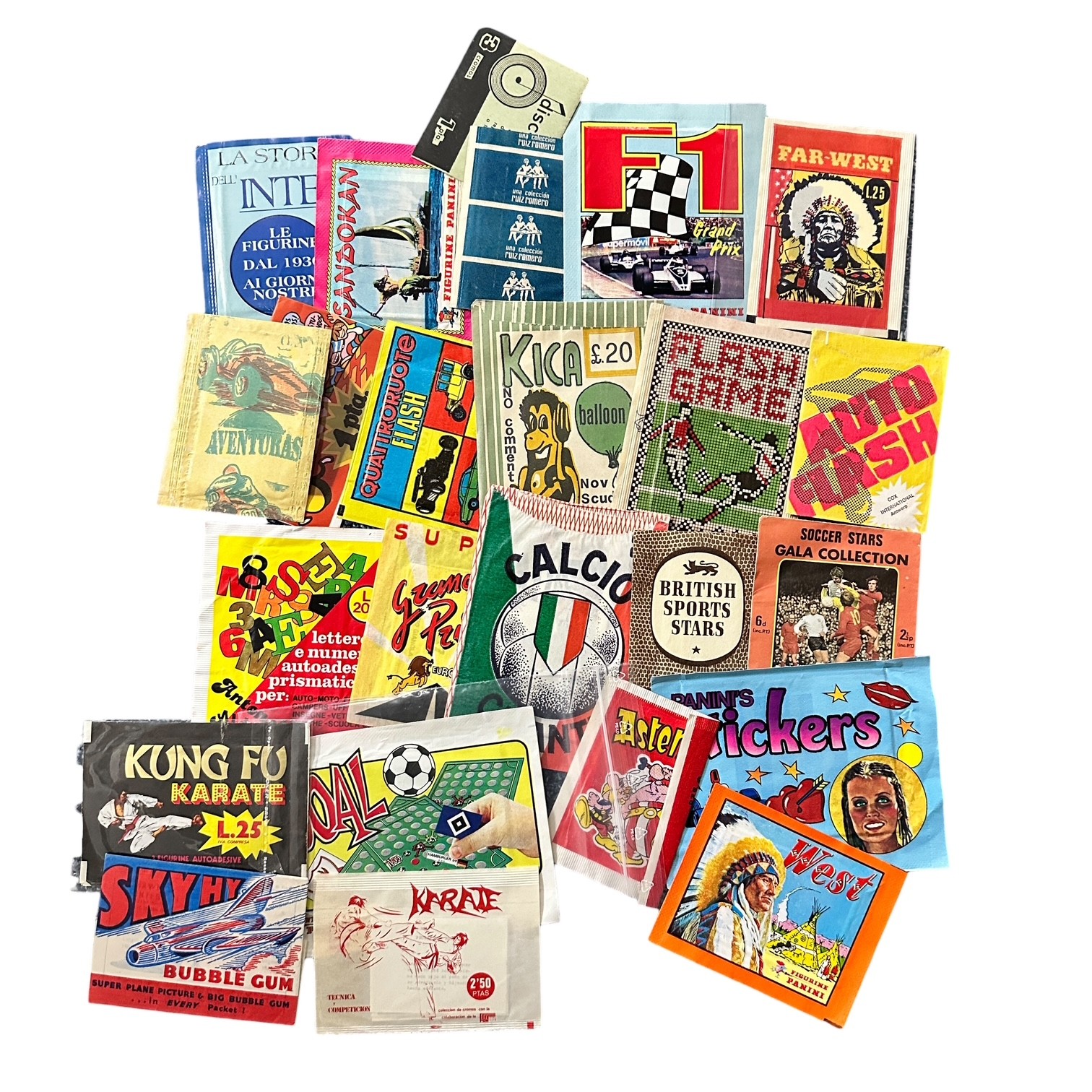 Vintage trade cards in wrappers & packets, mostly sealed, some open ...