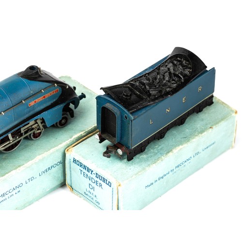 212 - Hornby Dublo 3-rail pair of Class A4 streamlined locomotives with 7 Sir Nigel Gresley good in fair t... 