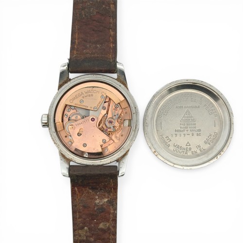 190 - Omega  - a gents Automatic Seamaster Calendar wristwatch, circular off white baton dial with gold to... 