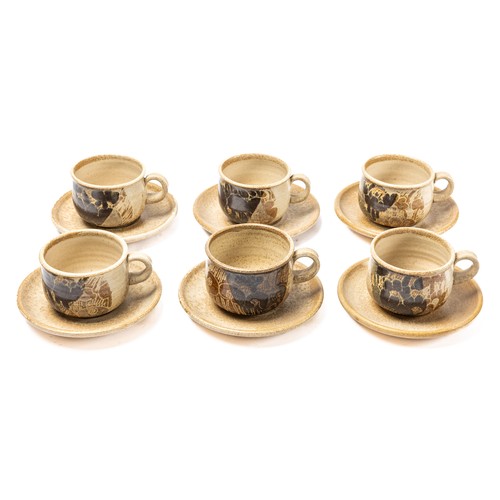 621 - Diane Worthy for Critch Pottery - six cups and saucers. impressed CP to base. Good condition. 
Once ... 