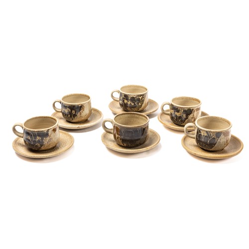 621 - Diane Worthy for Critch Pottery - six cups and saucers. impressed CP to base. Good condition. 
Once ... 