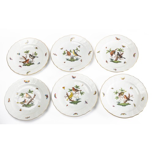 526 - Herend Hungary, a Herend porcelain Rothschild Birds set of six serving plates. Stamped to base for H... 