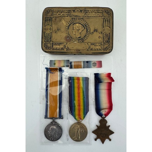 514 - 1914 Star trio to 7228 Pte F. Turney 5/Lrs (L-7228 on pair) nearly extremely fine with ribbon bar an... 