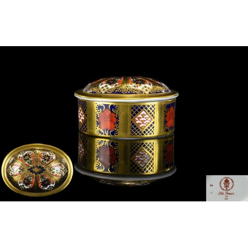 469 - Royal Crown Derby Oval Shaped Old Imari Gold Band Lidded Trinket Box. Pattern No 1128 & Date 1992. 1... 