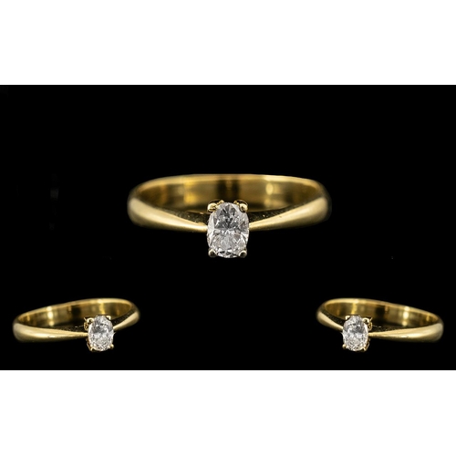 14 - Ladies - Superb Quality 18ct Gold Contemporary Designed Single Stone Diamond Ring. Full Hallmark for... 