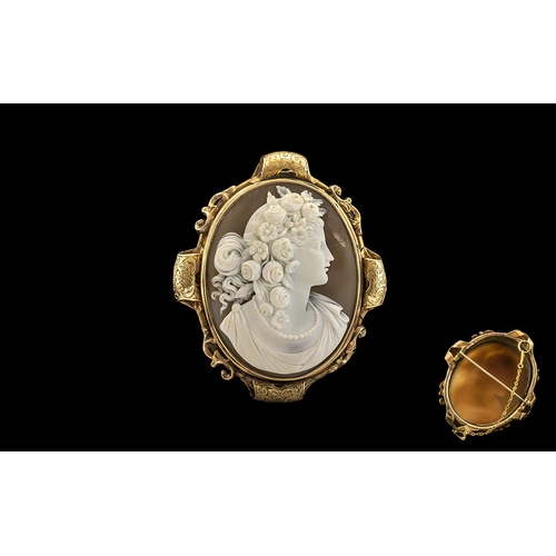 80 - Victorian Italian Shell Cameo Brooch of fine quality depicting a maiden facing right, set in an unma... 
