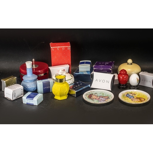 1498 - Collection of Avon Jewellery & Gifts, comprising: boxed Evergreen Note Tree; cream powder box; red p... 