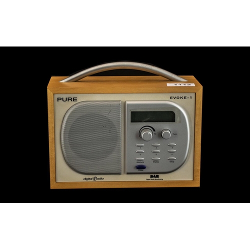 1126 - Evoke 1 Pure Digital Radio D A B in wooden case