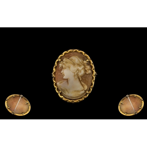 84 - 9ct Gold Cameo Lovely Condition and Quality. Please See Image, Fully Hallmarked. 3.5 cms.