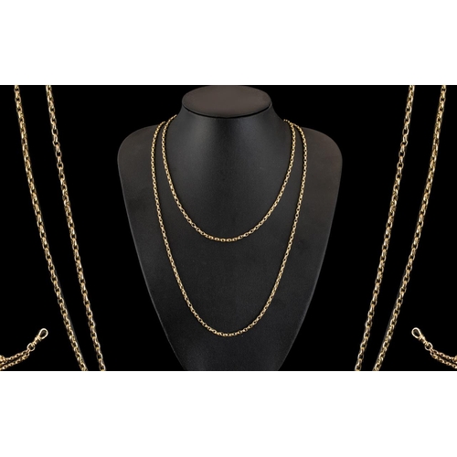 10A - Victorian Period - Attractive 9ct Gold Muff Chain Belcher Design. Marked 9ct. Lovely Antique Muff Ch... 