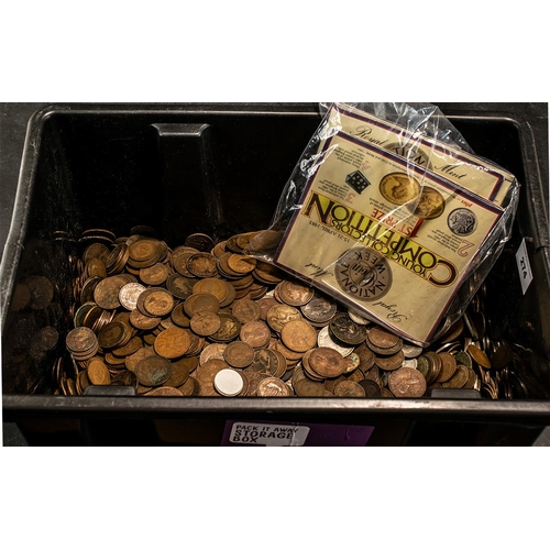 274A - Large Collection of Coins, a huge quantity dating back to the early 1900s; several hundred coins, in... 